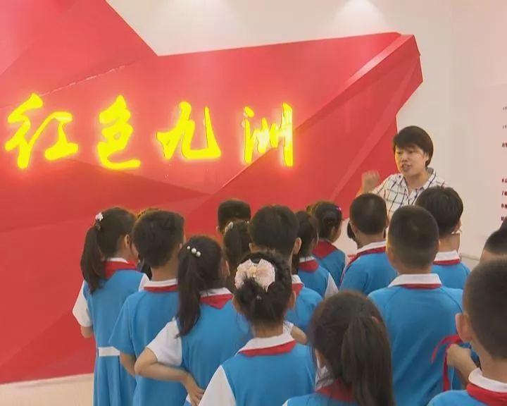起伏不够的意思造句？游戏画面